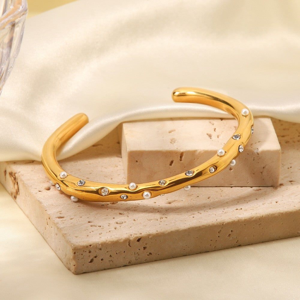 Bracelet femme en acier inoxydable texturés en perles