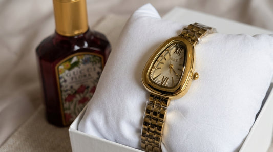 Montre Femme IEKE "Gold Drop" - Boîtier Goutte & Cadran Solaire Texturé
