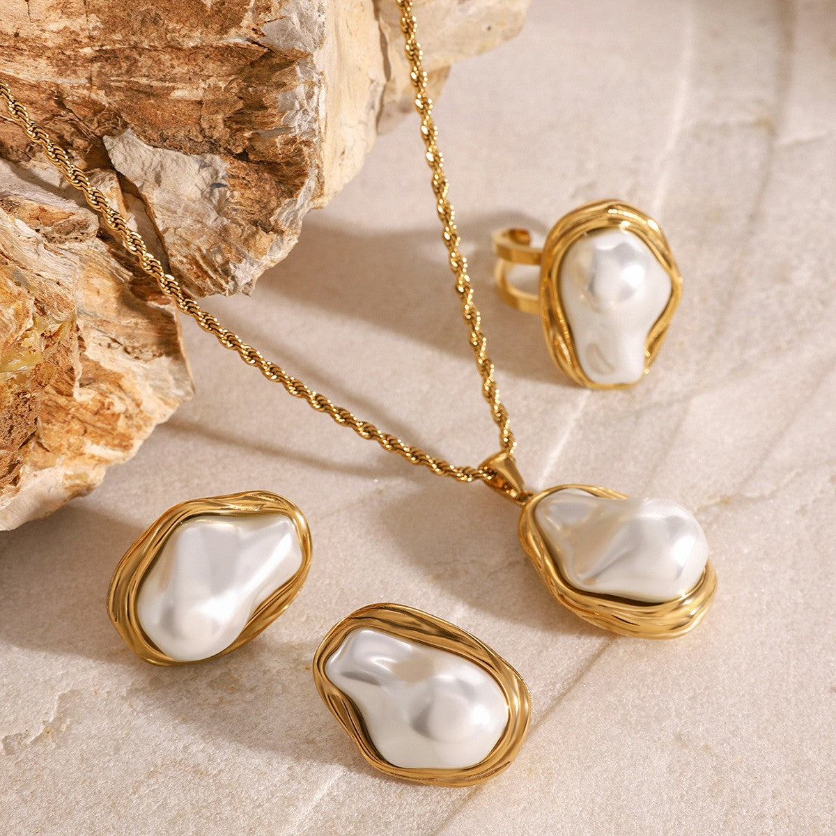 Parure éclat Baroque - collier et Boucles d'Oreilles en Perles Naturelles